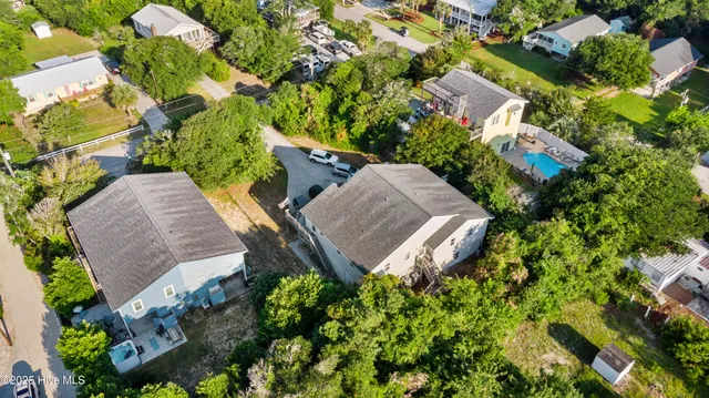 $1,150,000 | 120 Shore Rush Drive, Emerald Isle, NC 28594