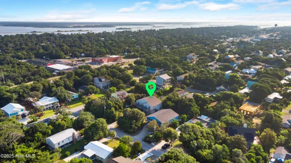 $999,000 | 120 Shore Rush Drive, Emerald Isle, NC 28594