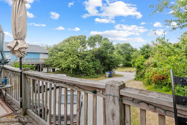 $1,150,000 | 120 Shore Rush Drive, Emerald Isle, NC 28594