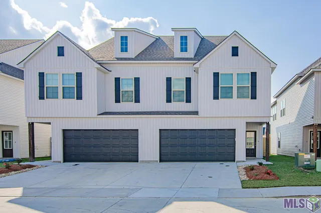 $3,300 | 5618 Cottage Lake Drive, Baton Rouge, LA 70820