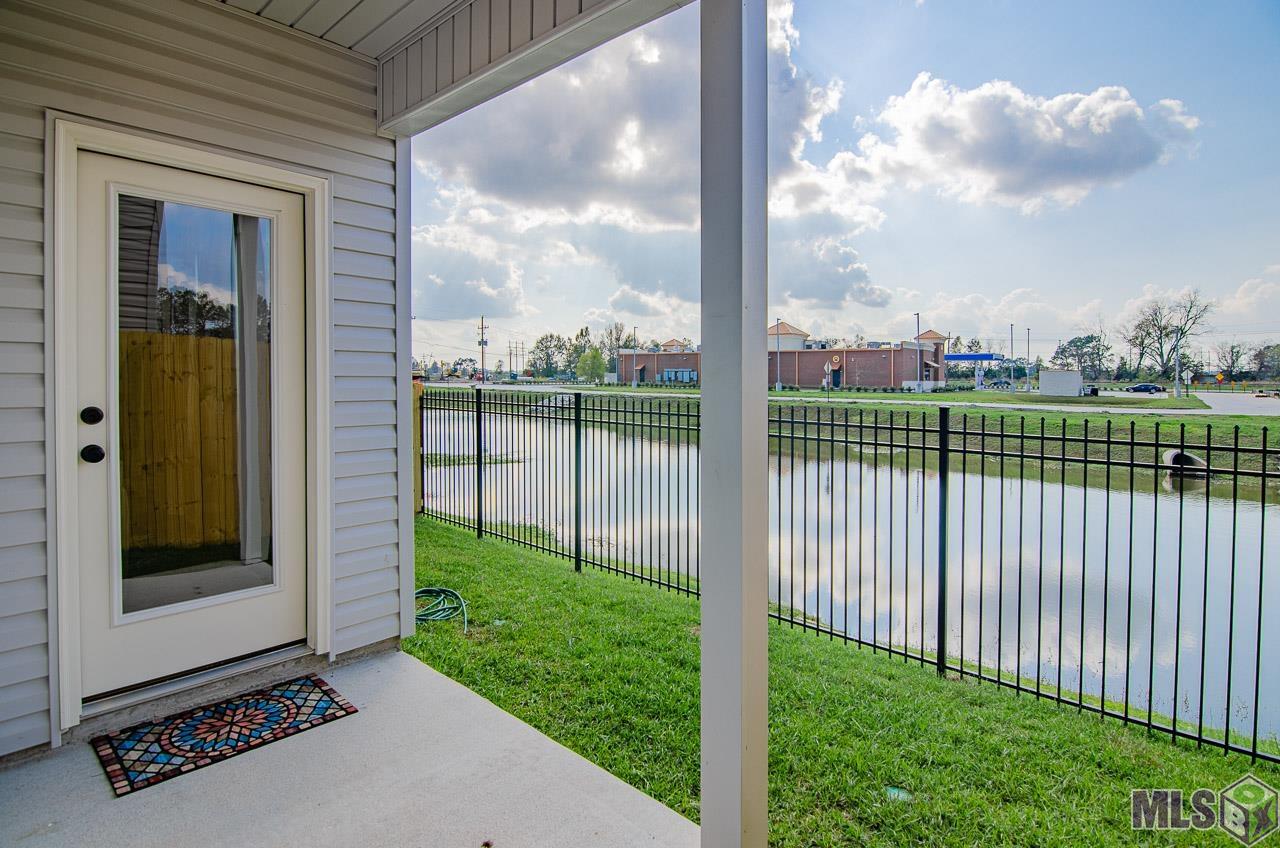 5618 Cottage Lake Drive Baton Rouge, LA 70820 - Photo 15 of 17