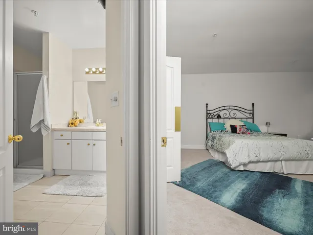 $315,000 | 10001 Windstream Drive, Unit 106, Columbia, MD 21044