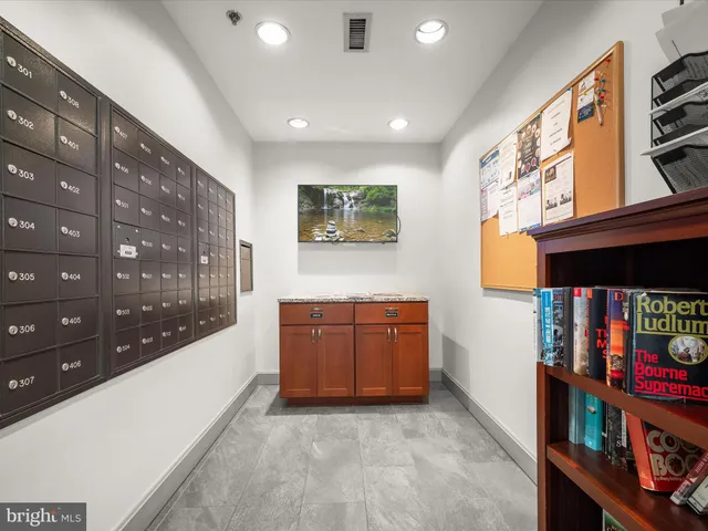 $315,000 | 10001 Windstream Drive, Unit 106, Columbia, MD 21044