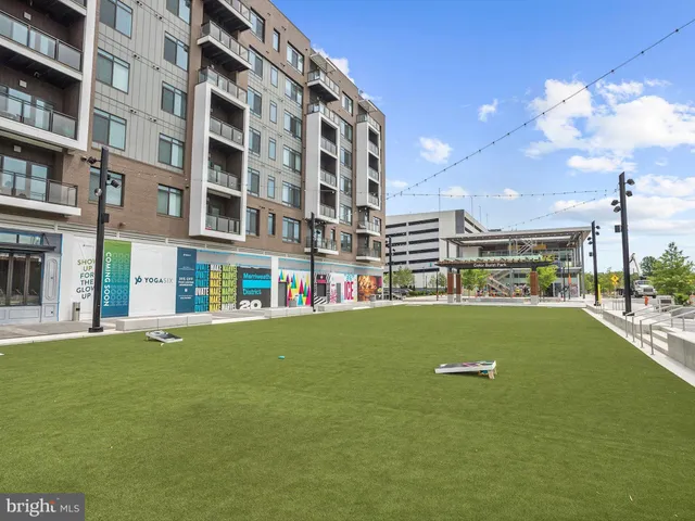 $315,000 | 10001 Windstream Drive, Unit 106, Columbia, MD 21044