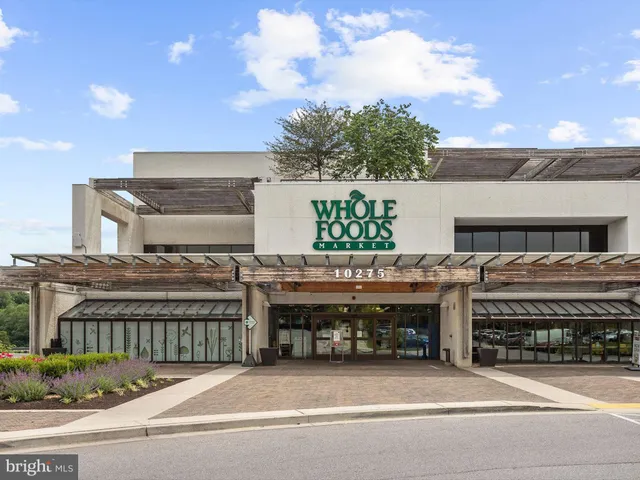 $315,000 | 10001 Windstream Drive, Unit 106, Columbia, MD 21044