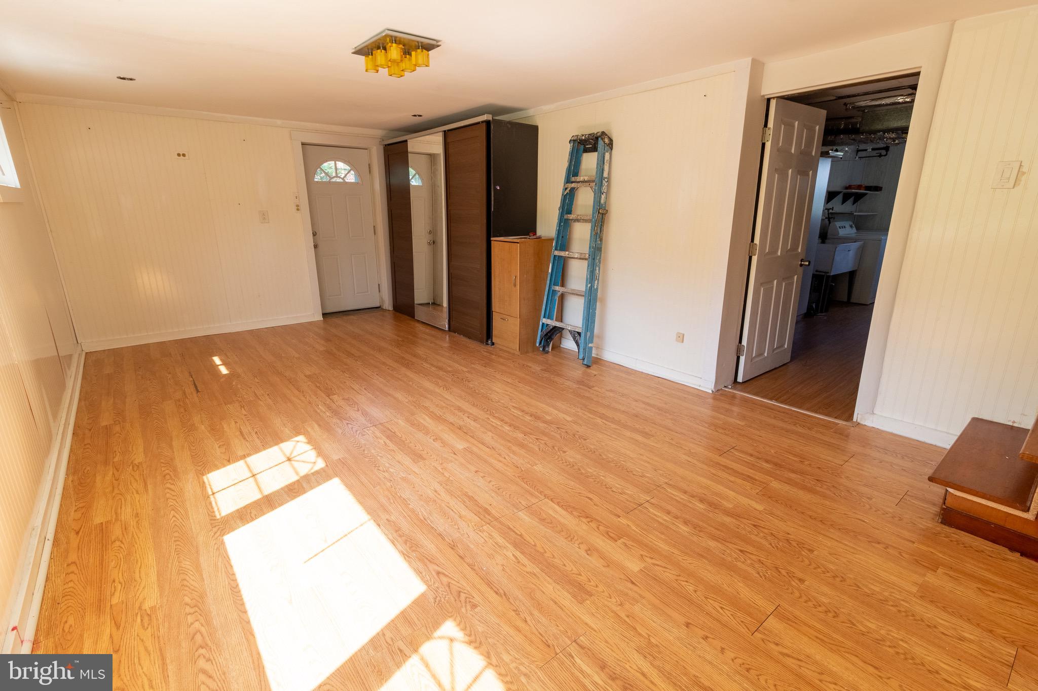 1545 Shoemaker Road Abington, PA 19001 - Photo 22 of 32 a view of an empty room and window