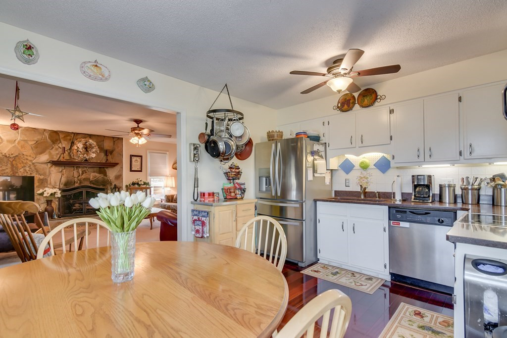584 Blanchard Road Evans, GA 30809 - Photo 8 of 29 Gallery Image 8