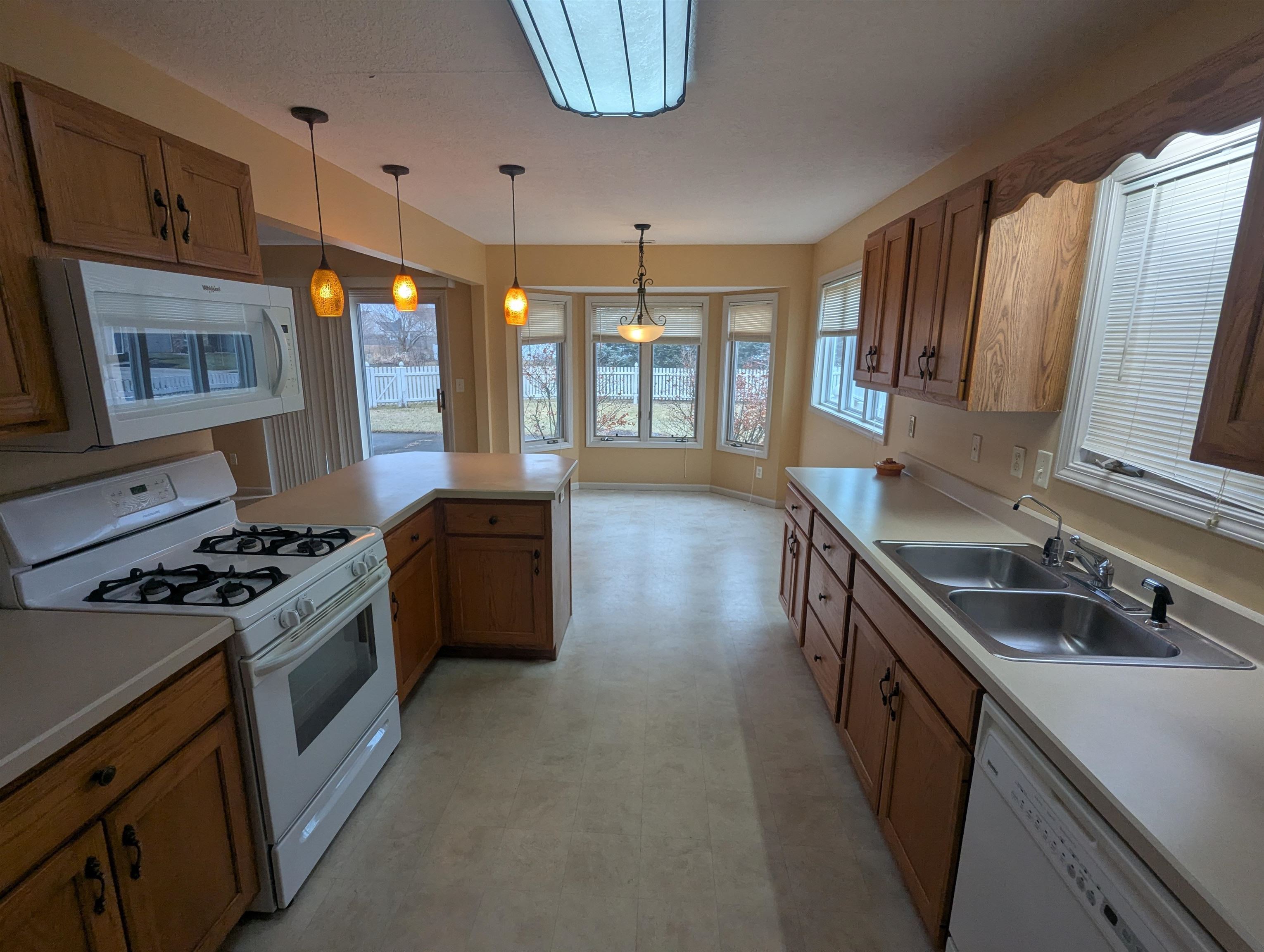 417 Rampart Drive Fort Wayne, IN 46845 - Photo 19 of 32 Gallery Image 19