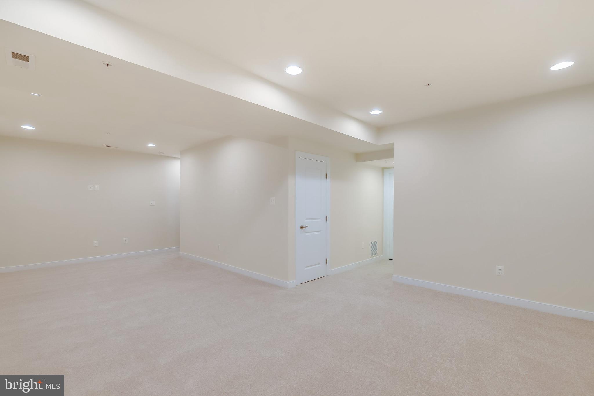 7537 Harmans Road Harmans, MD 21077 - Photo 25 of 31
