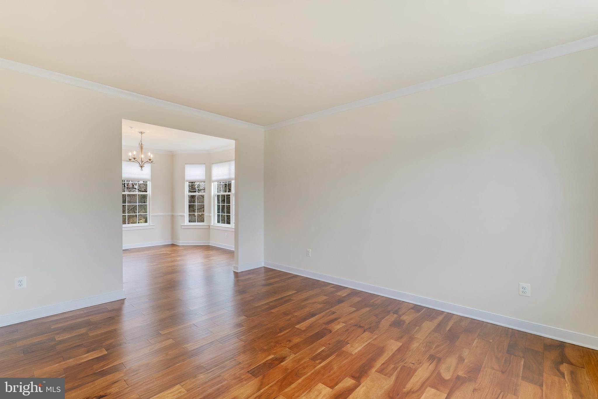 7537 Harmans Road Harmans, MD 21077 - Photo 5 of 31