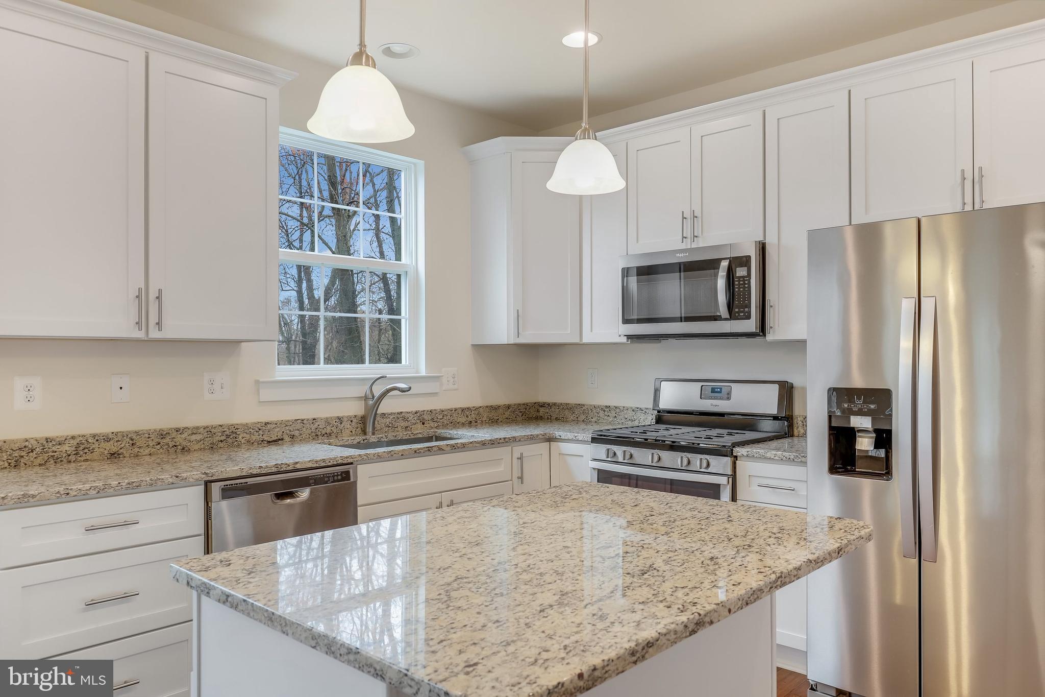 7537 Harmans Road Harmans, MD 21077 - Photo 9 of 31