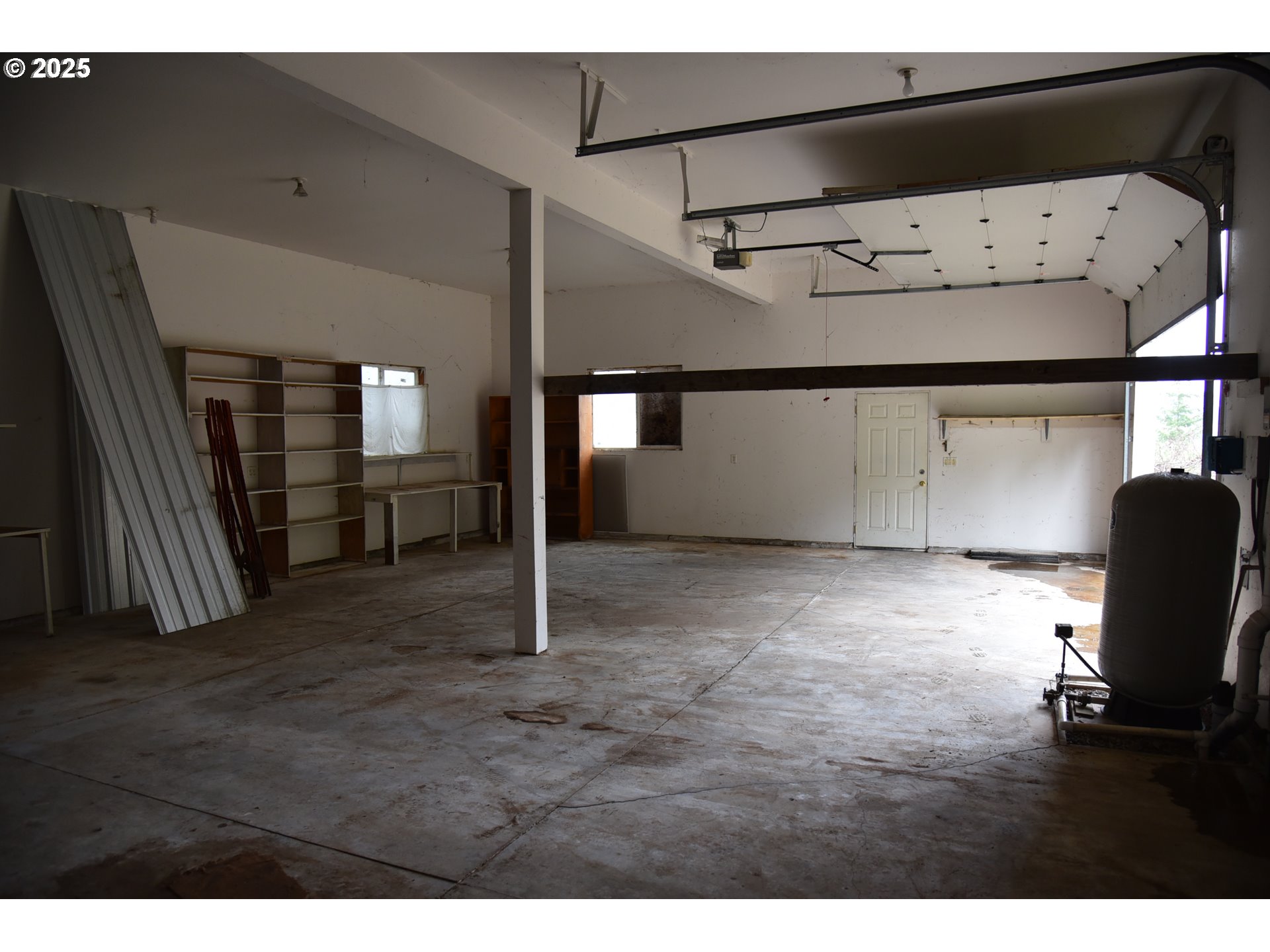 9375 Steel Bridge Road Sheridan, OR 97378 - Photo 9 of 13 Gallery Image 9