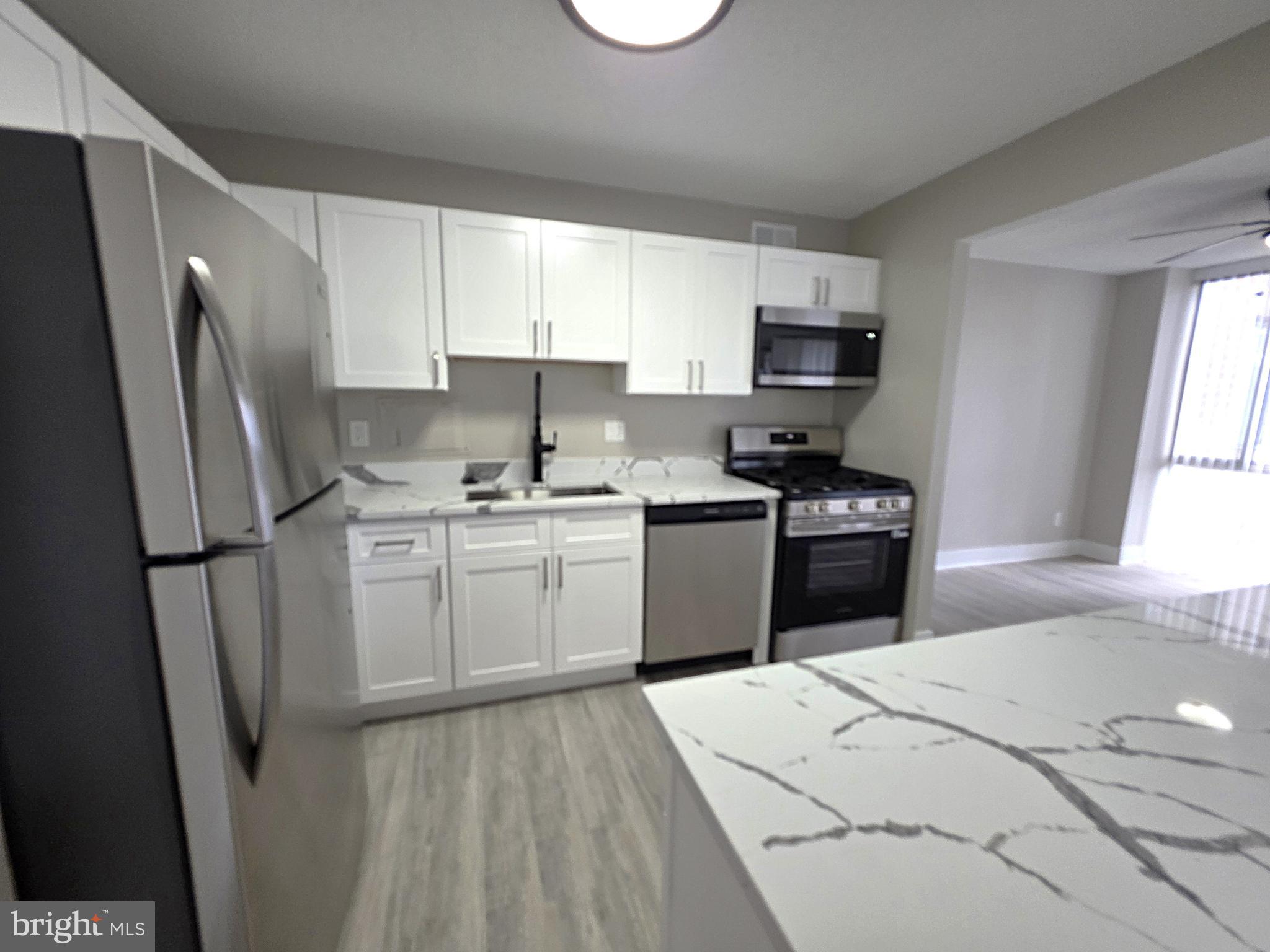 1836 Metzerott Road, Unit 427 Adelphi, MD 20783 - Photo 4 of 29