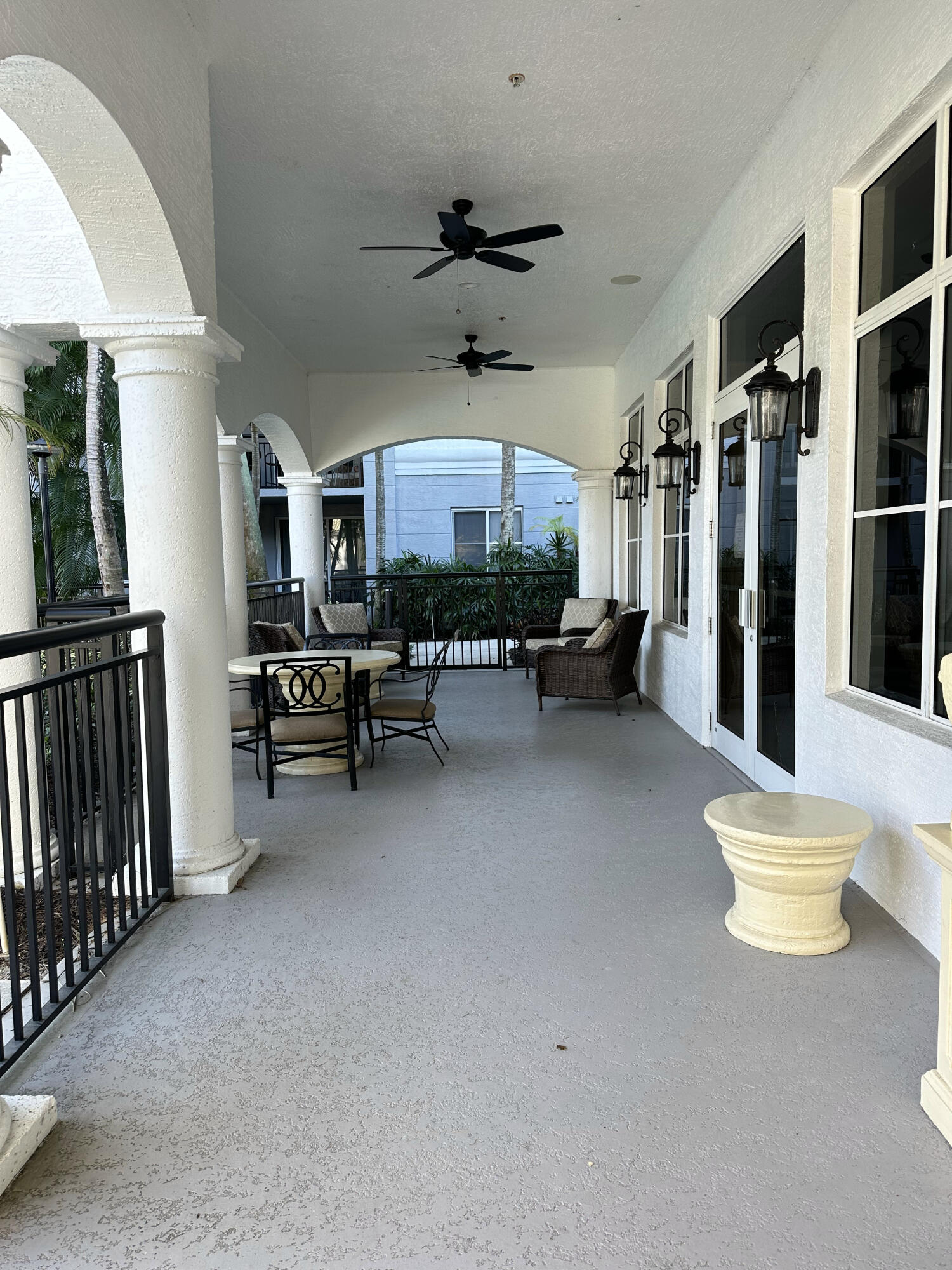 1660 Renaissance Commons Boulevard, Unit 2507 Boynton Beach, FL 33426 - Photo 6 of 17 IMG_6975