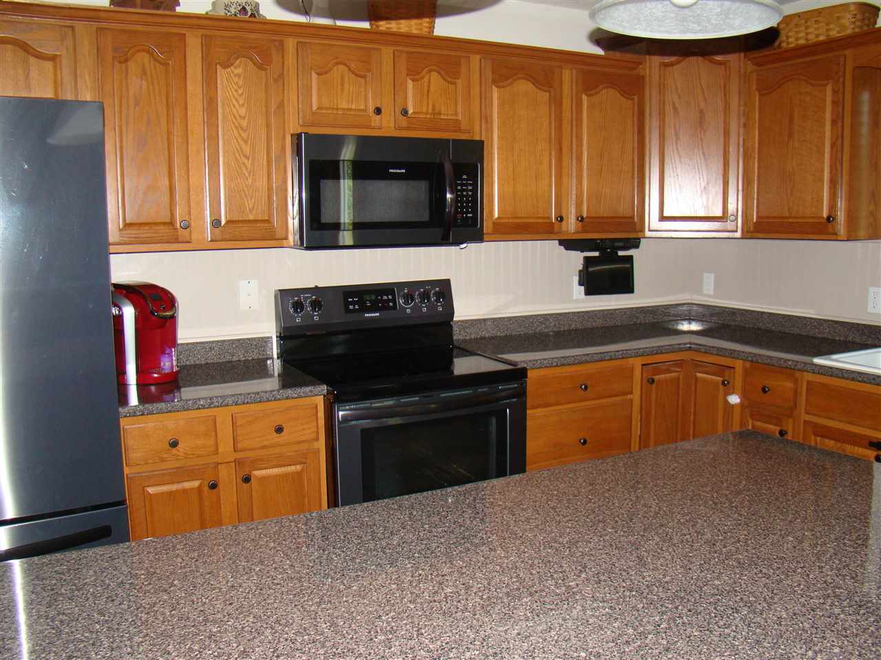 17721 Hurshtown Road Grabill, IN 46741 - Photo 10 of 31