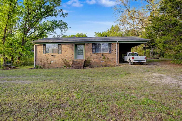 $350,000 | 195 Fitts Lane, Henderson, TN 38340