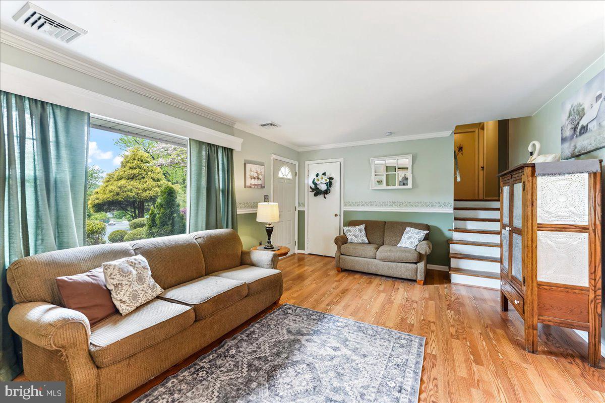 41 Dechert Road Conshohocken, PA 19428 - Photo 6 of 39