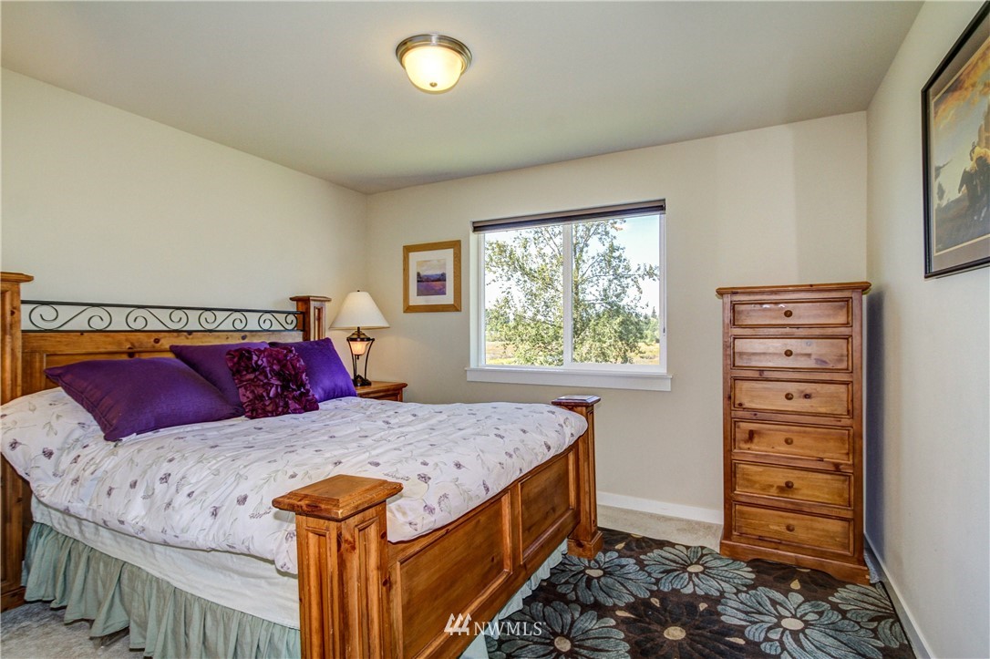 18014 40th Drive Southeast Bothell, WA 98012 - Photo 22 of 25 Gallery Image 22
