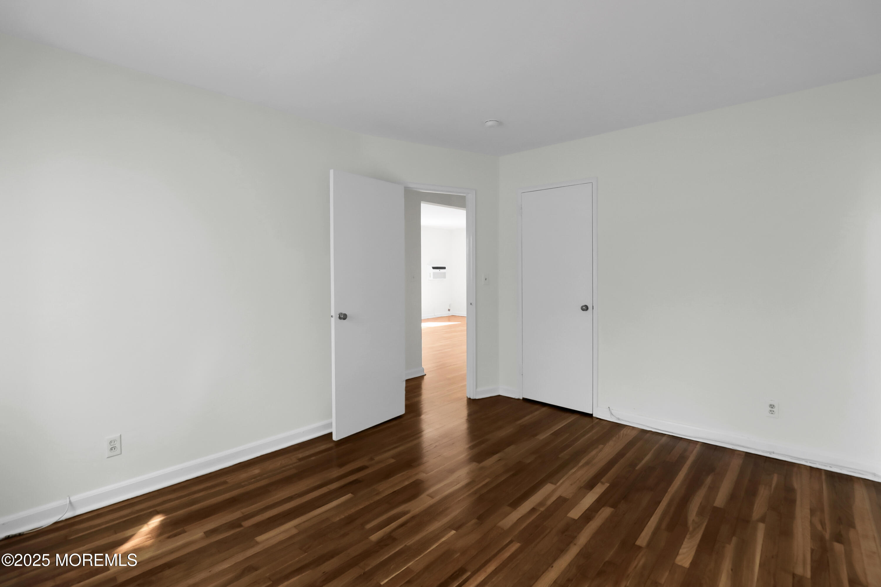 283 Spring Street, Unit 283B Red Bank, NJ 07701 - Photo 10 of 28 1F8A8745-006-008-3360x2240