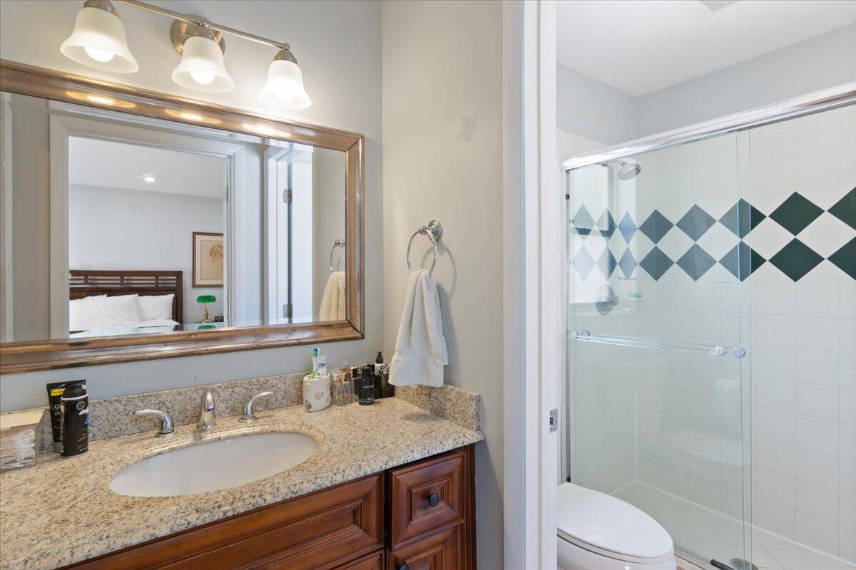 21565 Eucalyptus Way Boca Raton, FL 33433 - Photo 38 of 42 Primary Bathroom