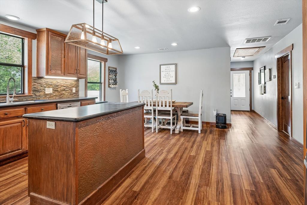 1501 Andy Thomas Road Whitewright, TX 75491 - Photo 15 of 38 Gallery Image 15