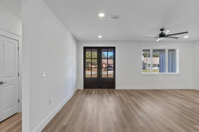 a view of livingroom with window