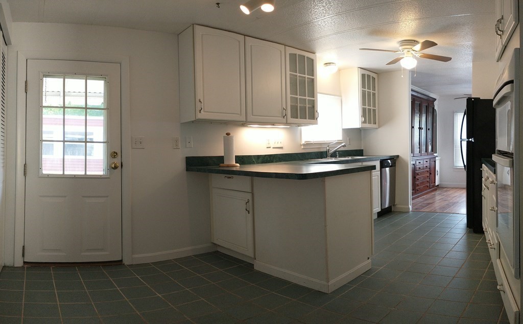 99 Holly Road Taunton, MA 02780 - Photo 17 of 33 Gallery Image 17