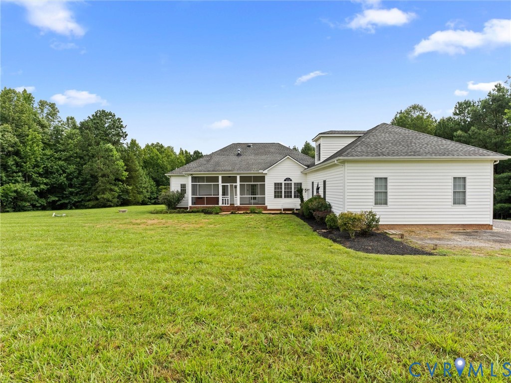6611 Ammon Road Ford, VA 23850 - Photo 61 of 78 Spacious single-story residence featuring a front-