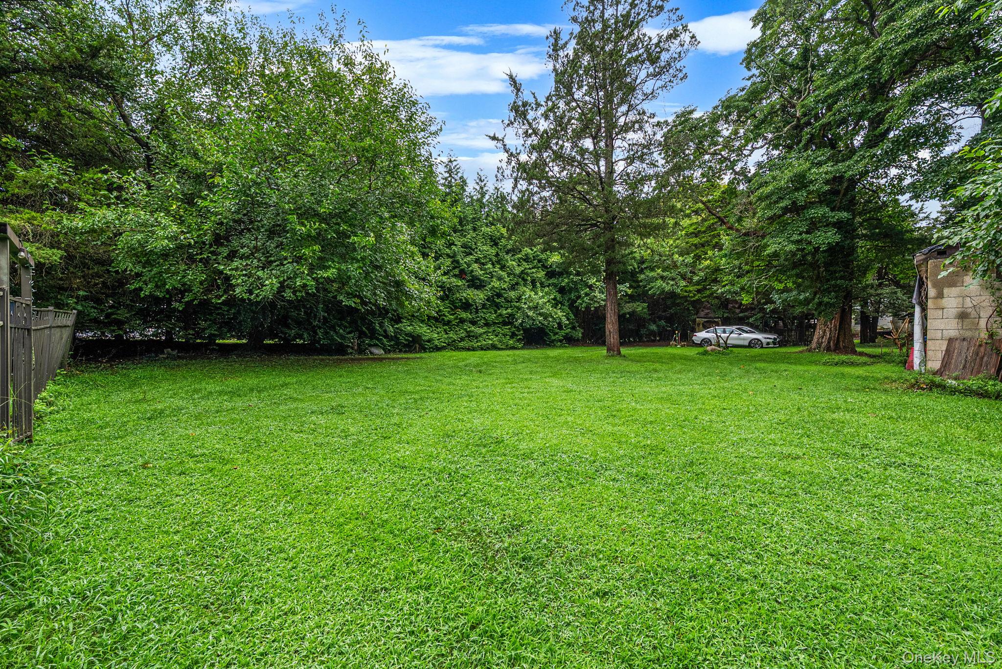 59 Dyke Road Setauket, NY 11733 - Photo 23 of 23 Gallery Image 23