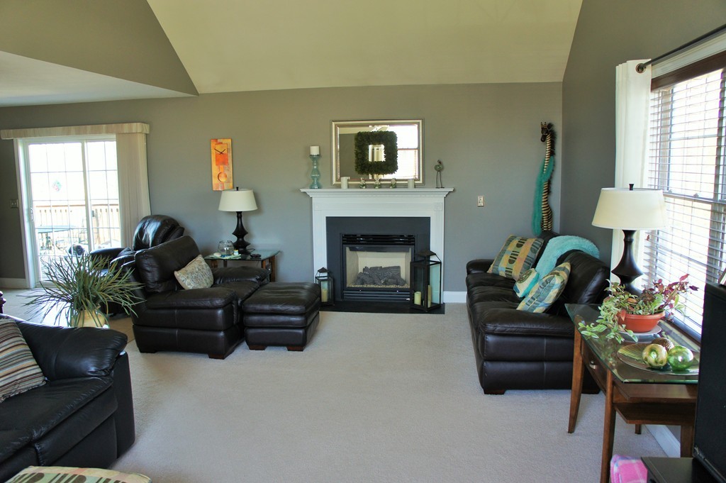 36 Cart Path Road Dracut, MA 01826 - Photo 13 of 28