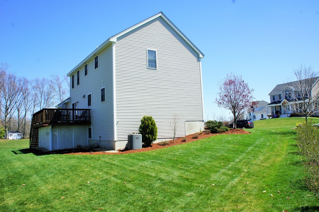 36 Cart Path Road Dracut, MA 01826 - Photo 6 of 28