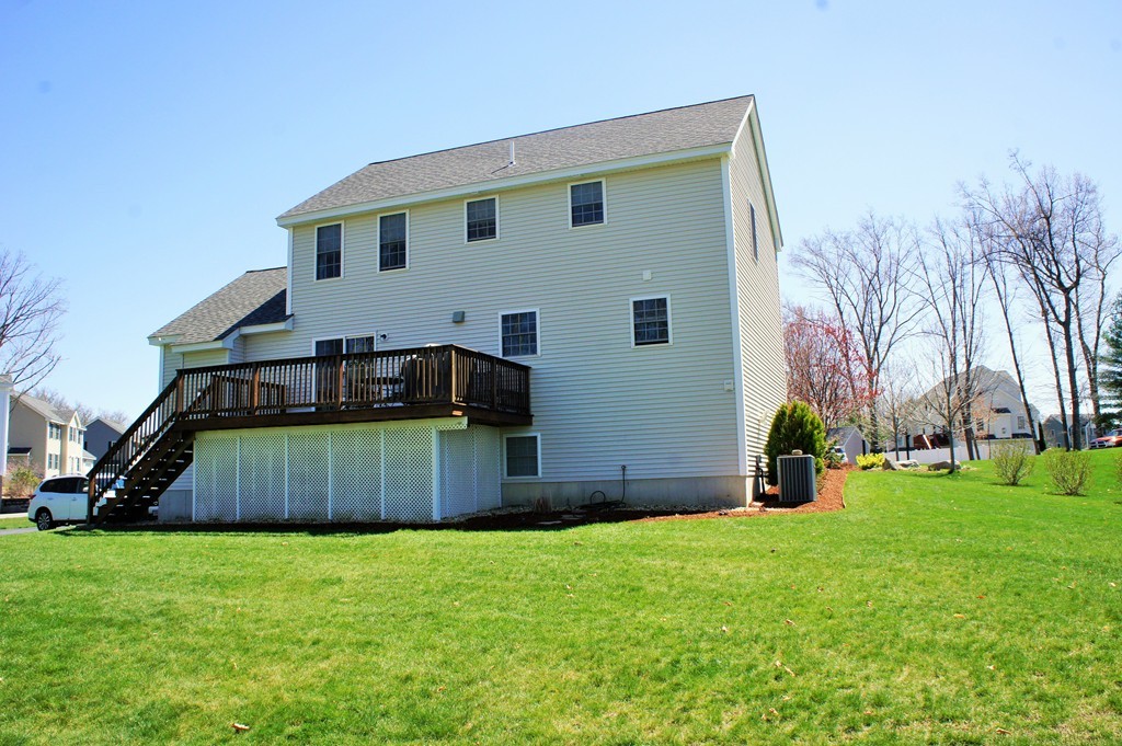 36 Cart Path Road Dracut, MA 01826 - Photo 7 of 28