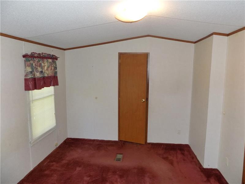 555 Maple Summit Road Mill Run, PA 15464 - Photo 10 of 16