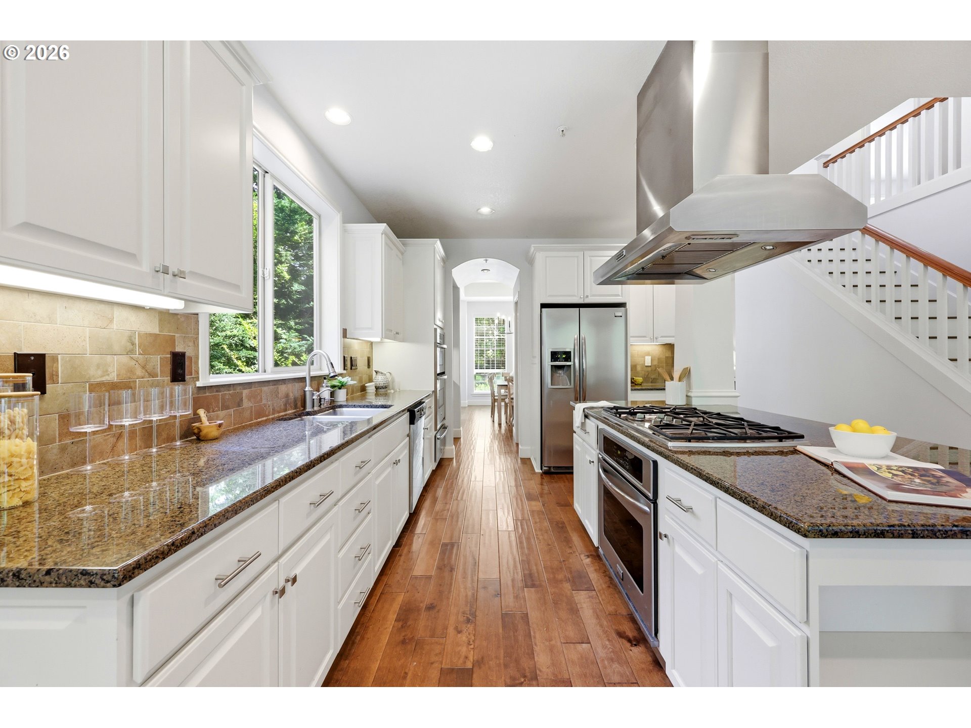 1639 Southwest Joshua Street Portland, OR 97219 - Photo 12 of 48