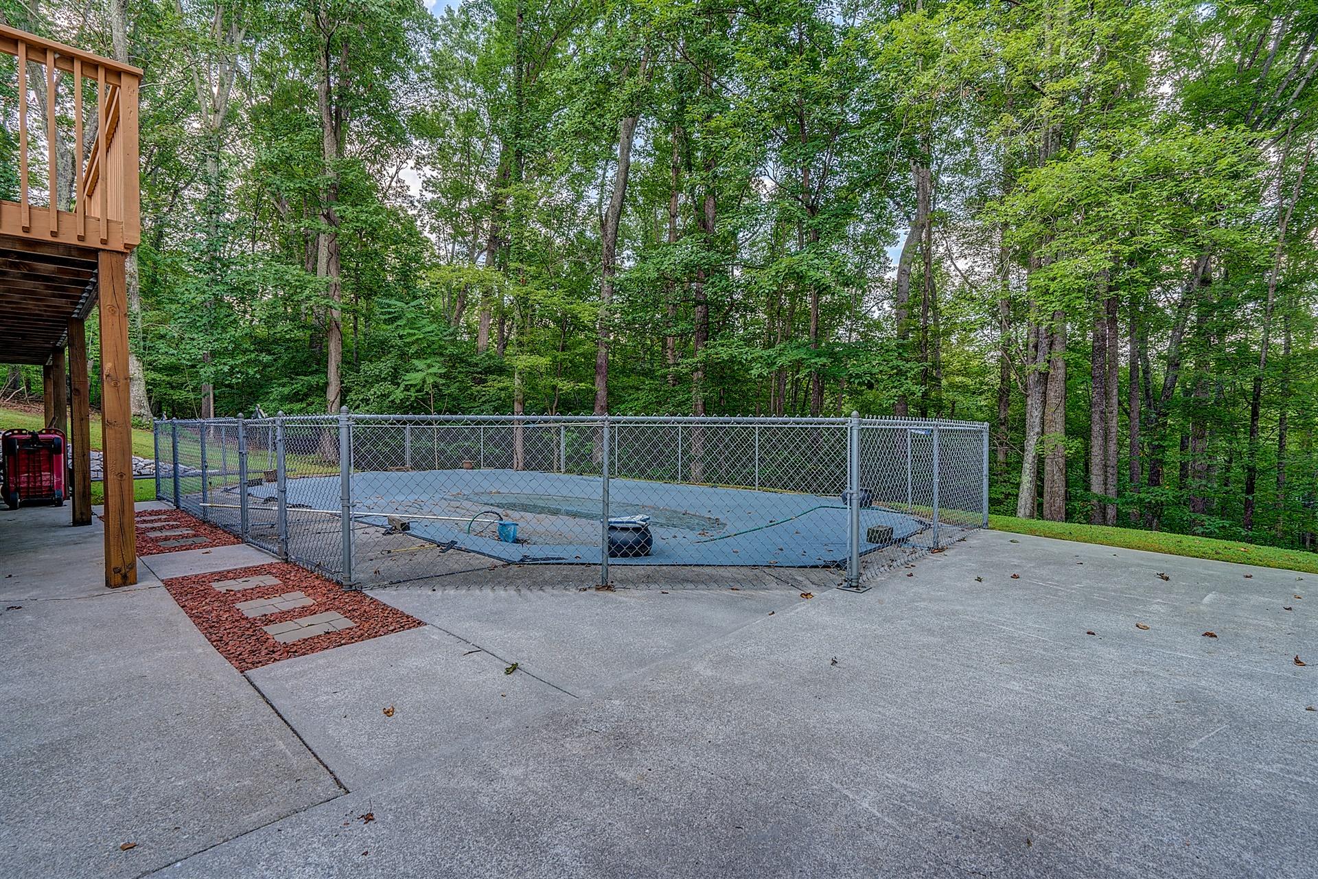5960 Goodview Road Goodview, VA 24095 - Photo 34 of 38 a view of backyard space