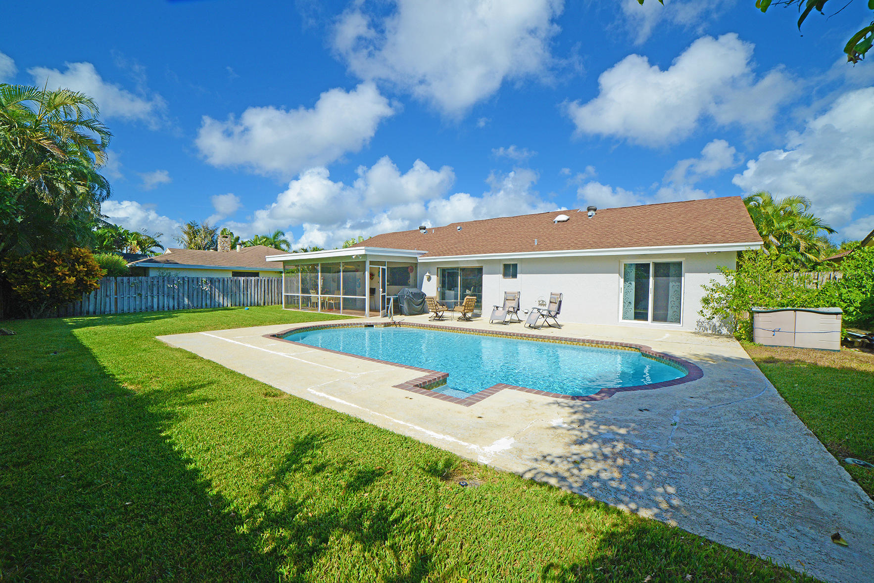 4816 Sugar Pine Drive Boca Raton, FL 33487 - Photo 16 of 37 Back Yard