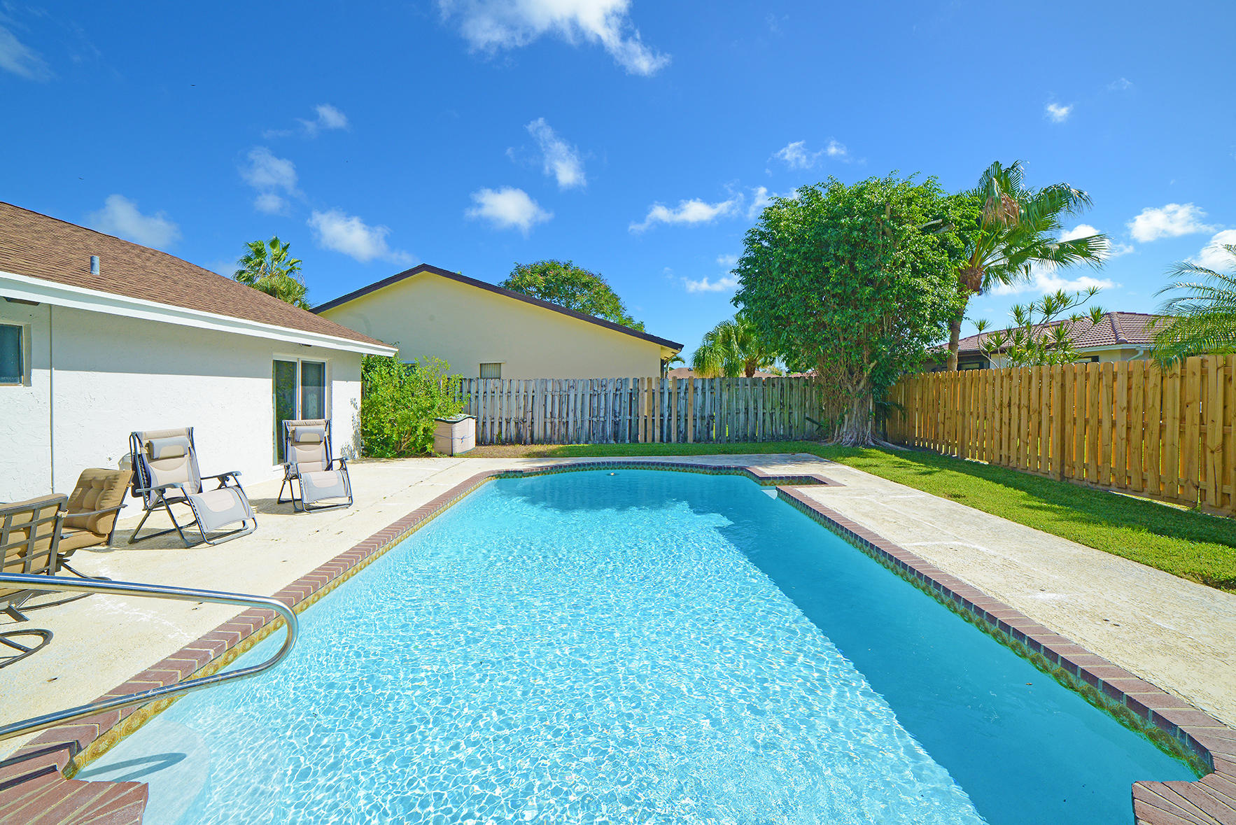 4816 Sugar Pine Drive Boca Raton, FL 33487 - Photo 18 of 37 Pool