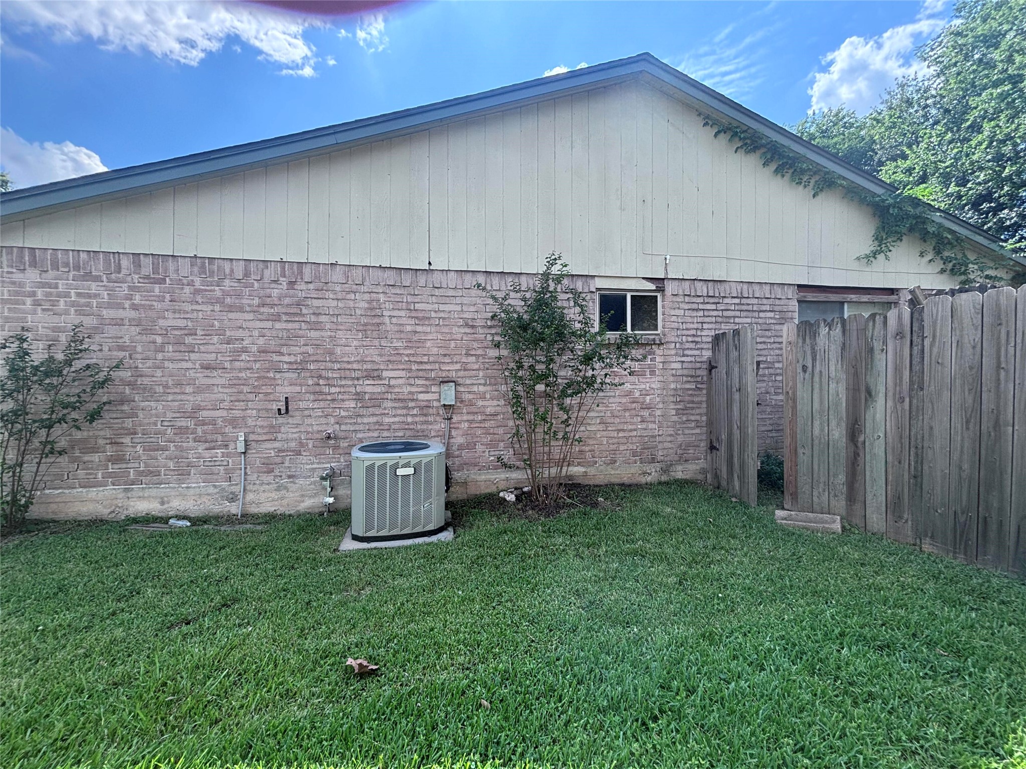 4419 Mossygate Drive Spring, TX 77373 - Photo 4 of 24