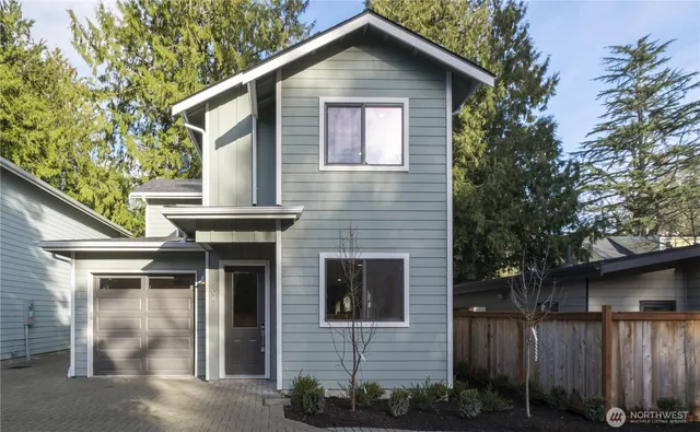 $849,995 | 11043 19th Avenue Northeast, Seattle, WA 98125