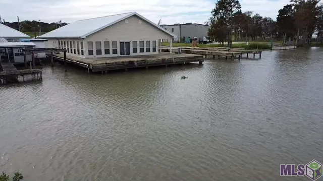 $745,000 | 1075 Highway 70, Pierre Part, LA 70339