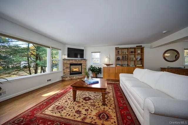 $1,068,000 | 56 Belleau Avenue, New Rochelle, NY 10804