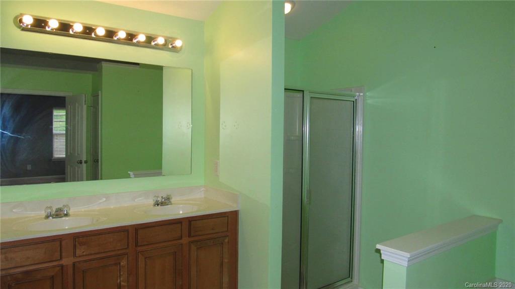 12914 Rothe House Road Charlotte, NC 28273 - Photo 31 of 48 Gallery Image 31