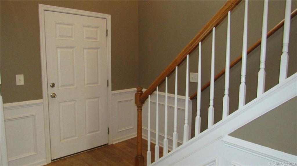 12914 Rothe House Road Charlotte, NC 28273 - Photo 5 of 48 Gallery Image 5