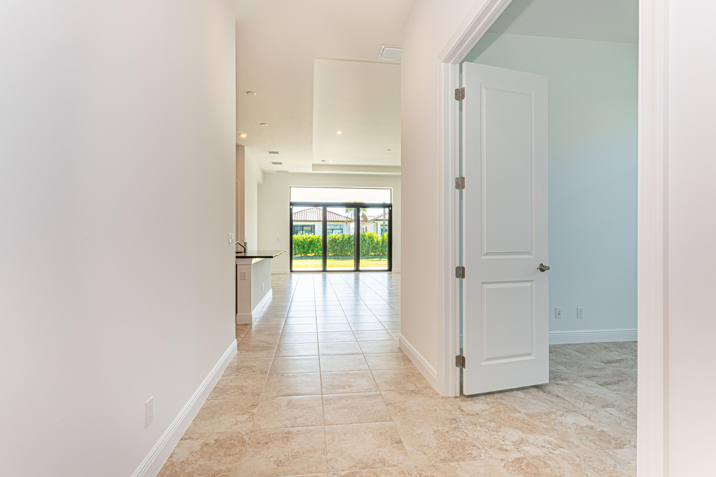 9155 Southwest Esule Way Port St. Lucie, FL 34987 - Photo 7 of 49 casa-12_1