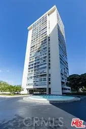 $7,500 | 2220 Avenue Of The Stars, Los Angeles, CA 90067