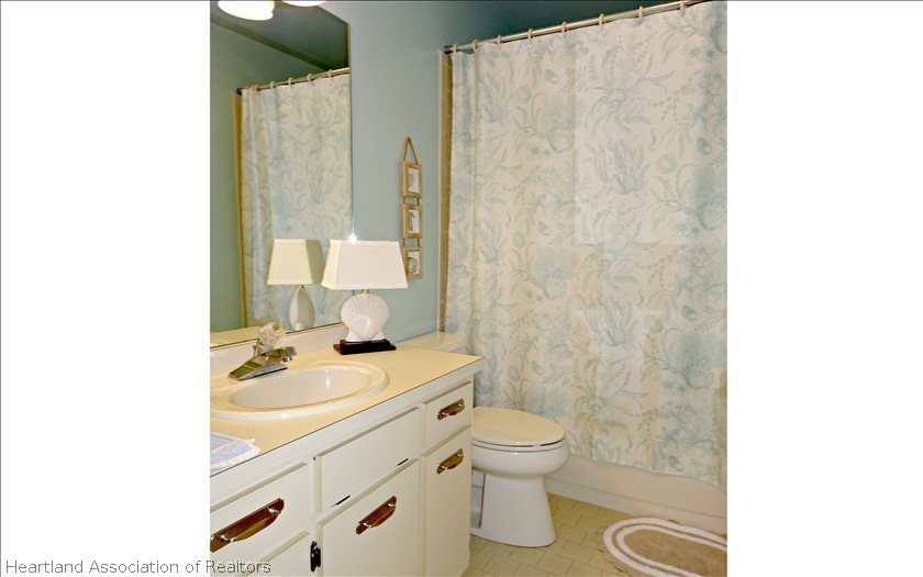 145 Loquat Road Northeast Lake Placid, FL 33852 - Photo 11 of 23 Gallery Image 11