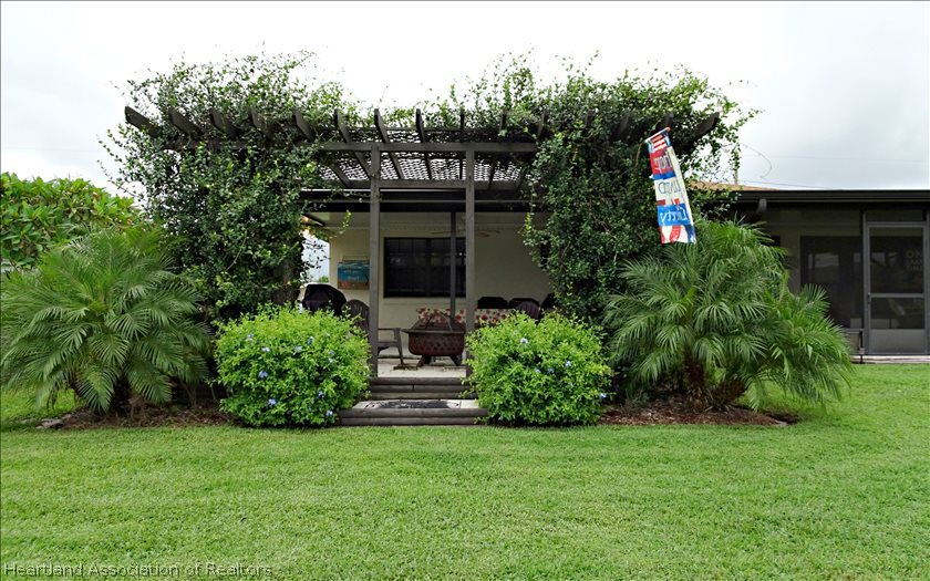 145 Loquat Road Northeast Lake Placid, FL 33852 - Photo 17 of 23 Gallery Image 17