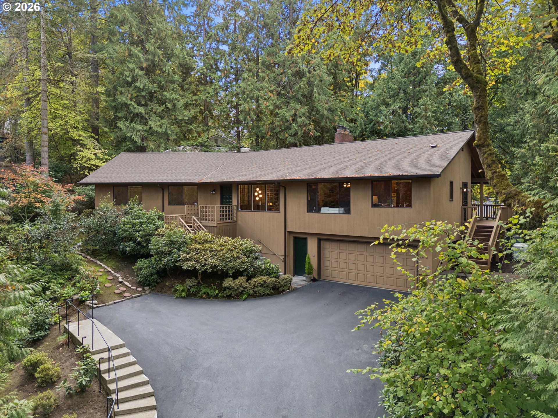 4910 Southwest Humphrey Park Road Portland, OR 97221 - Photo 2 of 48 Gallery Image 2