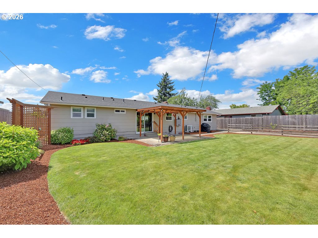 1027 Longridge Drive Springfield, OR 97478 - Photo 37 of 43