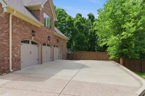 $1,999,990 | 9421 Whittingham Drive, Brentwood, TN 37027